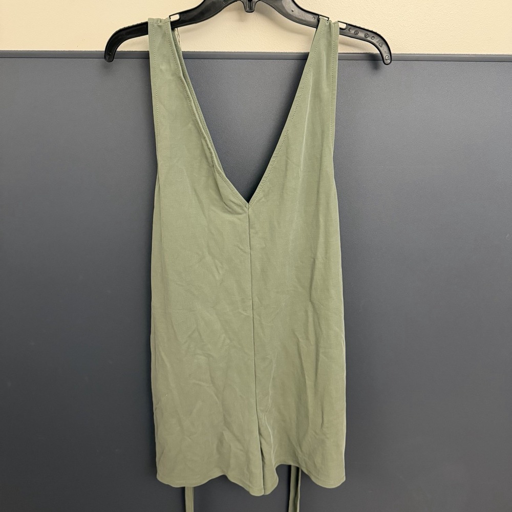 Zara Green Sleeveless V-Neck Belted Tie Waist Pull On Jumpsuit Romper Shorts L
